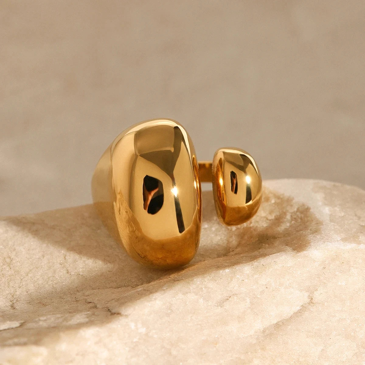 The Dome Ring