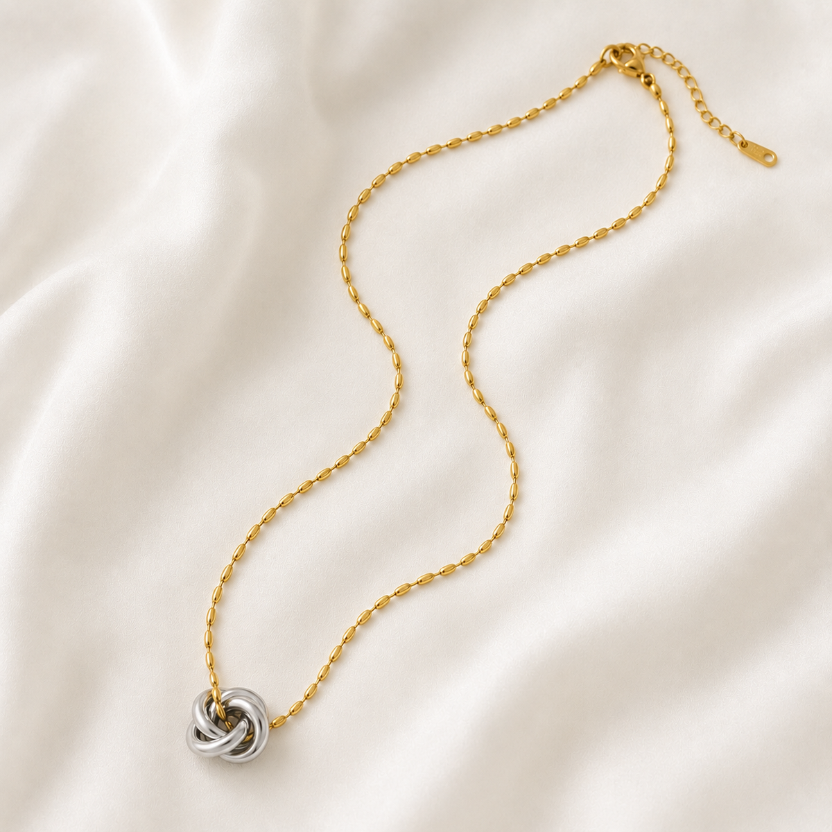 The Atom Necklace
