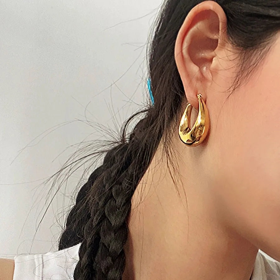 The Luna Hoops